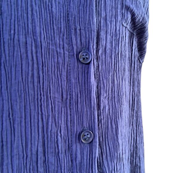 50th Street Petite Navy Blue Crinkle Long Sleeve Button Front Blouse Size PS - Picture 7 of 11